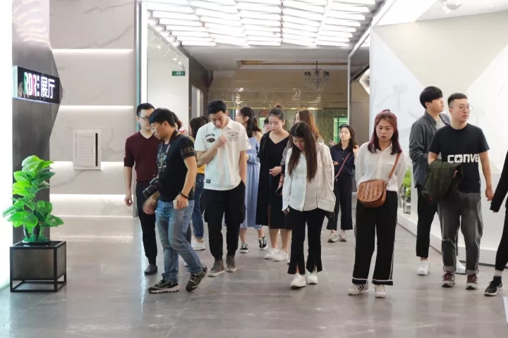 喜迎南開大學(xué)濱海學(xué)院環(huán)境設(shè)計(jì)專業(yè)師生前來我