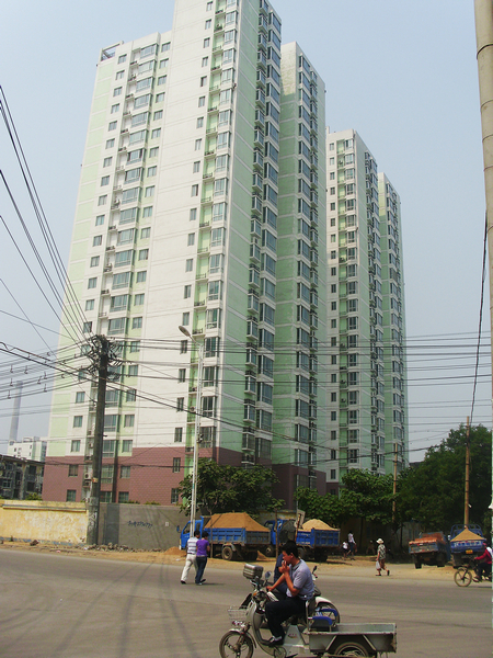 濟(jì)寧電廠(chǎng)宿舍樓