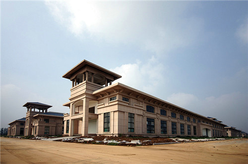 濟(jì)寧市英特力工業(yè)園.